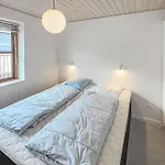 Lovely In With House Sea View 펜션 Sunds