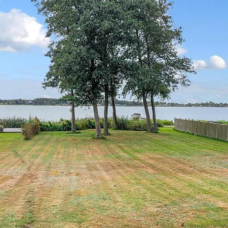 Lovely In With House Sea View בית נופש